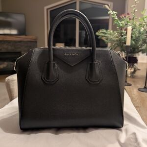 Givenchy Black Leather Women's Bag